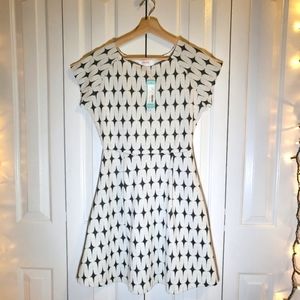 NWT Renee C. [Stitch Fix] Black/Off-White Addae Texture Knit Dress Size M